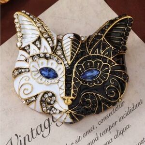 Elegant Black and White Cat Brooch Metal Base